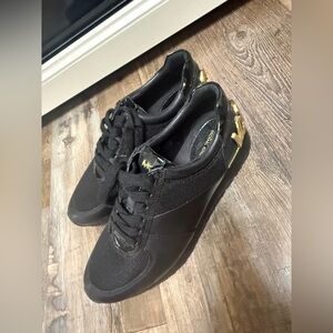 NWT Michael Kors sneakers